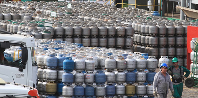 c80f6f9318796154cfc1c9ecf37d944f