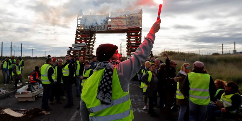 Os protestos continuam acontecendo por toda a França, apesar de o movimento ter perdido força nas últimas semanas