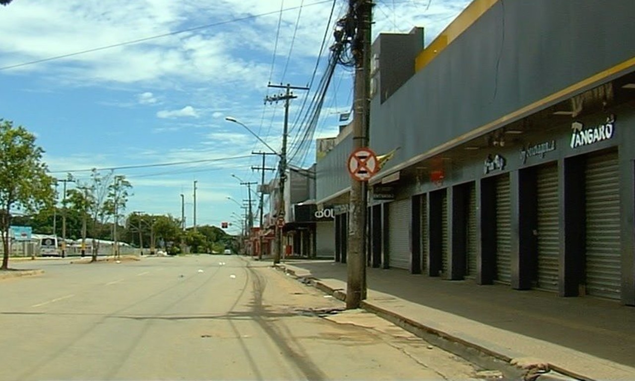 Sindicato explica que, apesar do seu interesse em ter as empresas funcionando, elas precisam de amparo legal para convocar os empregados a trabalhar em feriados | Foto: reprodução