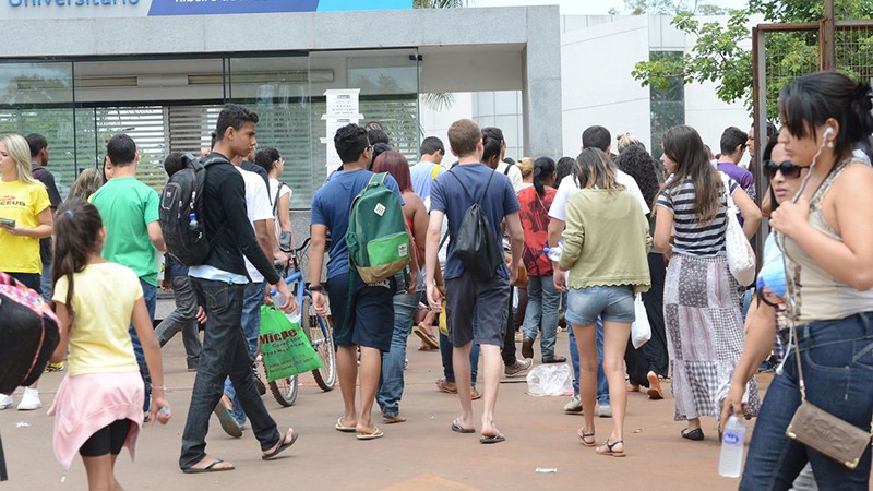 Nos dias 4 e 11 de novembro, 5,5 milhões de estudantes em todo o país farão o Enem. (Foto: Elza Fiuza/Agência Brasil)