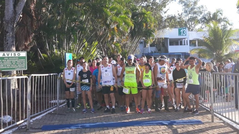 Pessoas de todo o país percorreram os 5 quilômetros de prova (Foto: Michelle Ogawa)