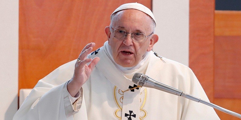 Imagem Ilustrando a Notícia: Papa Francisco diz que divórcio se tornou “moda” entre famílias