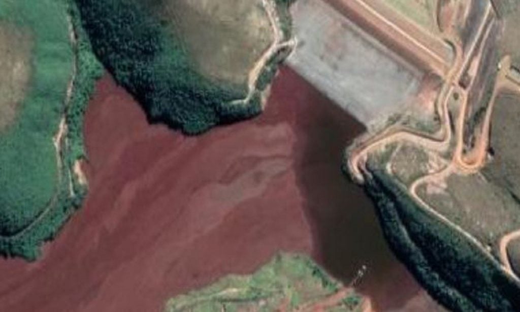 Imagem Ilustrando a Notícia: Vazamento em barragem da Gerdau afeta dois cursos d’água em MG