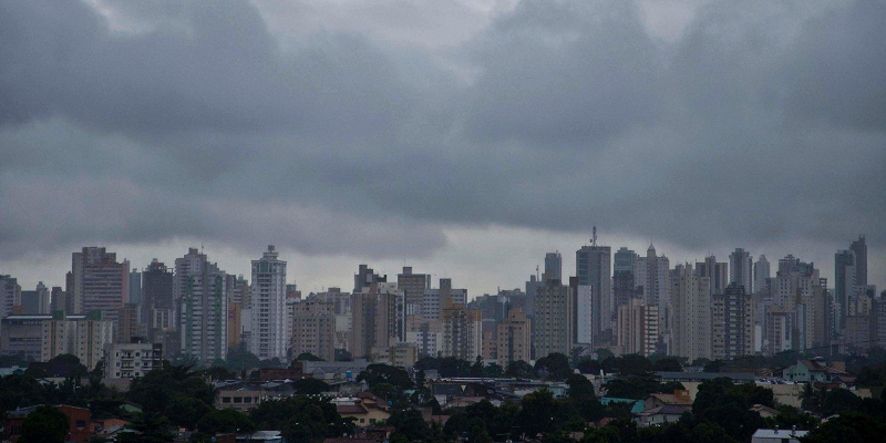Imagem Ilustrando a Notícia: Previsão de tempo nublado e chuvas nesta segunda em Goiânia