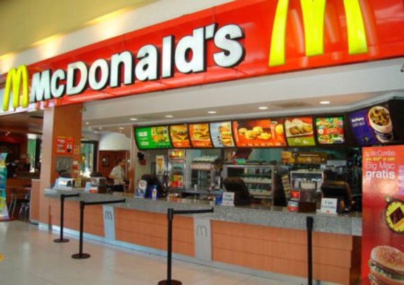 Imagem Ilustrando a Notícia: COI anuncia fim do acordo de patrocínio com o McDonald’s após 41 anos