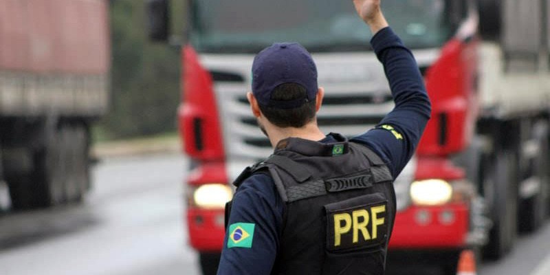 Imagem Ilustrando a Notícia: Sete pessoas mortas nas rodovias de Goiás durante o feriado