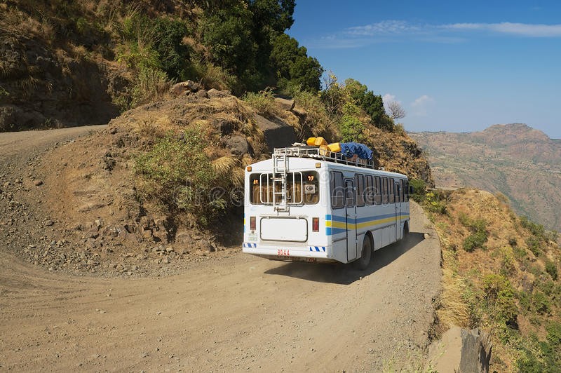 Imagem Ilustrando a Notícia: Ônibus cai em barranco e mata 38 pessoas na Etiópia