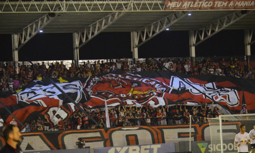 Imagem Ilustrando a Notícia: Atlético Goianiense inicia venda de ingressos para partida contra o Cuiabá