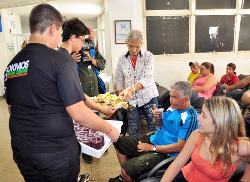 Imagem Ilustrando a Notícia: Igreja realiza ação para distribuir alimentos em hospitais