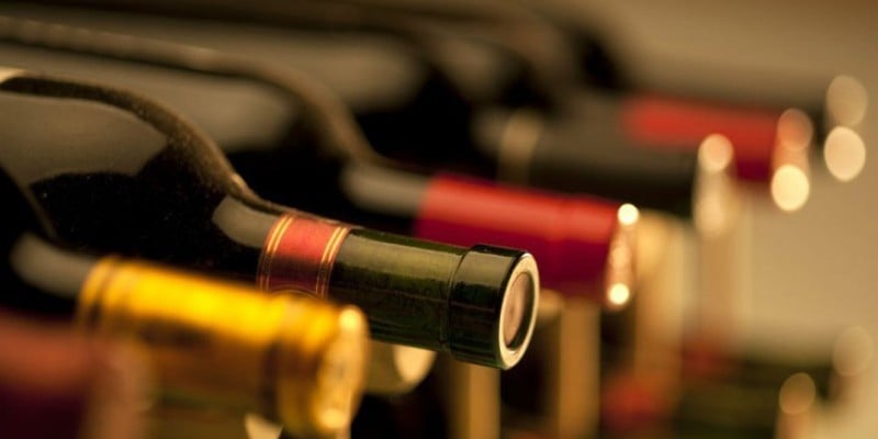 Imagem Ilustrando a Notícia: Festas de fim de ano aquecem vendas de vinhos e espumantes