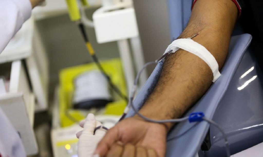 Imagem Ilustrando a Notícia: Pessoas que contrariam covid-19 podem doar sangue após 30 dias