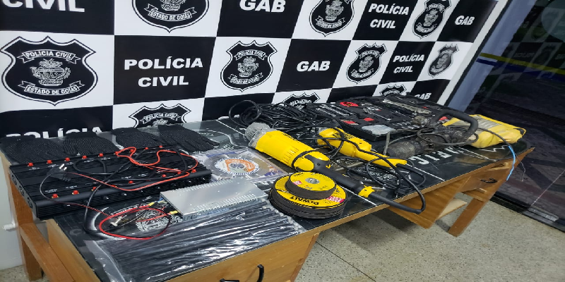 Imagem Ilustrando a Notícia: Polícia prende grupo que se preparava para furtar Correios