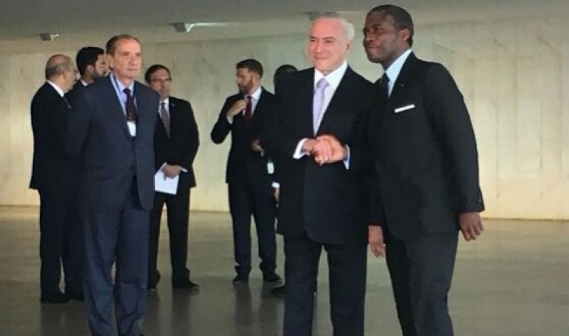 Imagem Ilustrando a Notícia: Temer recebe delegações e chefes de Estado no Fórum da Água