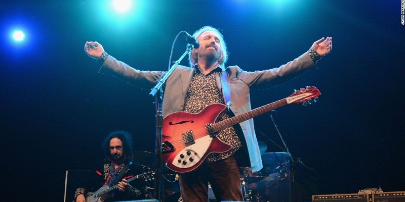 Imagem Ilustrando a Notícia: Álbum de Tom Petty com 60 músicas será lançado em setembro
