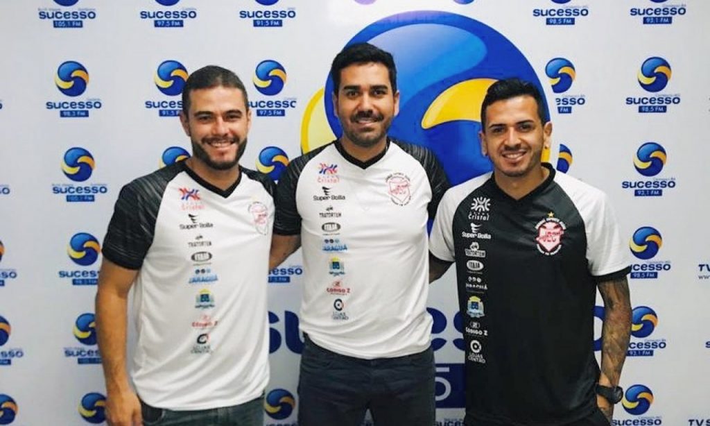 Imagem Ilustrando a Notícia: Jaraguá confirma Ariel Mamede como treinador para Goianão 2020