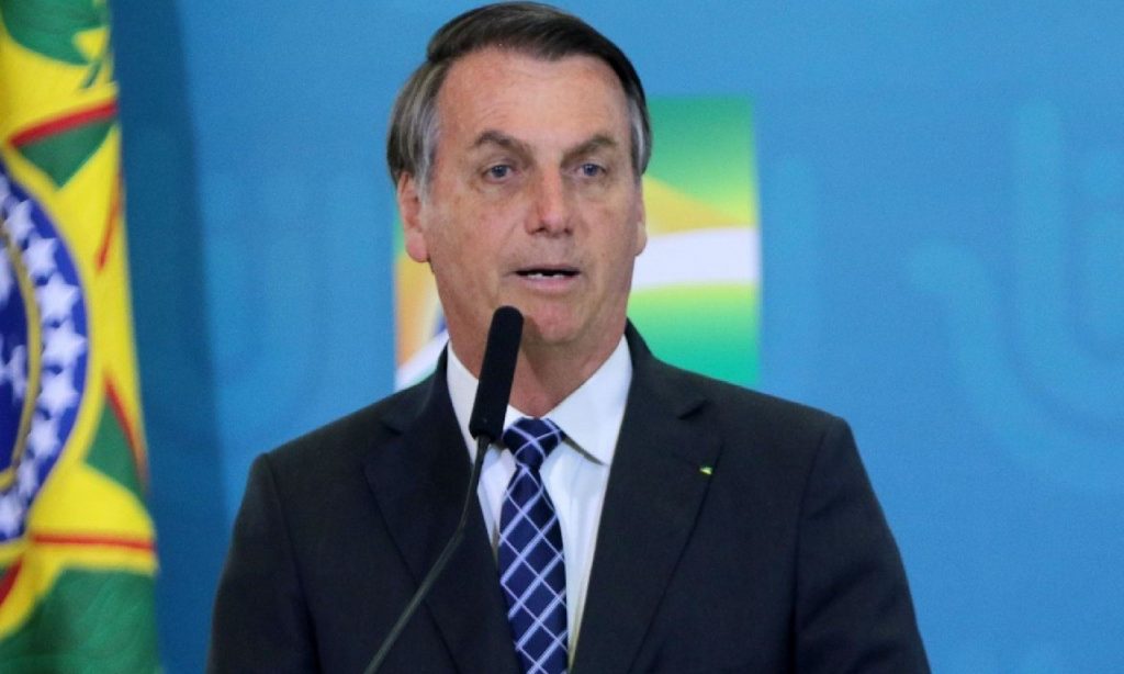 Imagem Ilustrando a Notícia: Bolsonaro diz que queimadas na Amazônia é “mentira deslavada”