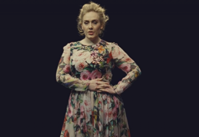 Imagem Ilustrando a Notícia: Adele divulga novo clip