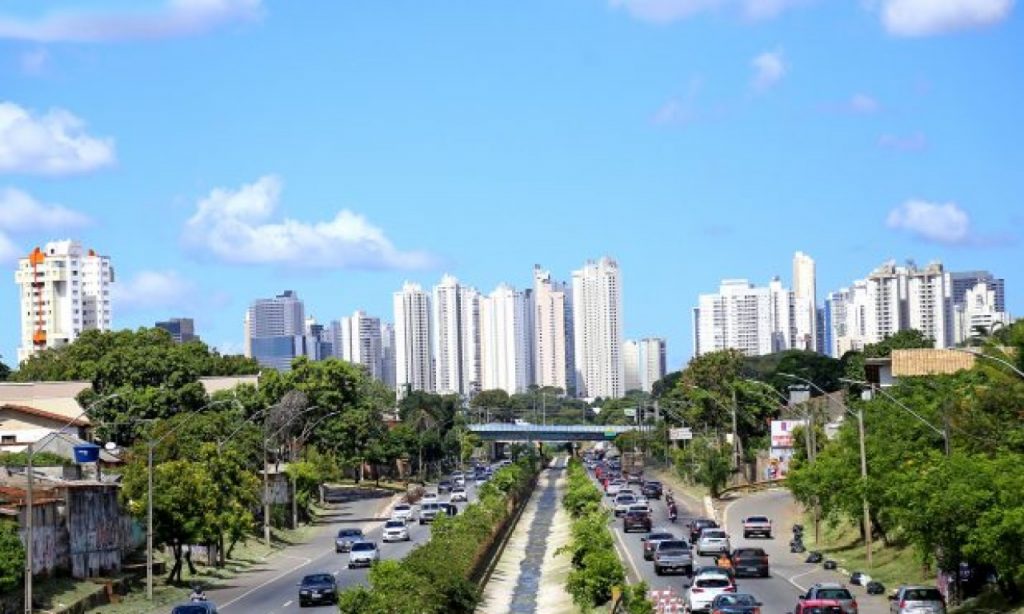 Imagem Ilustrando a Notícia: Alterações no trânsito próximo à Marginal e Avenida Jamel Cecílio começam em setembro