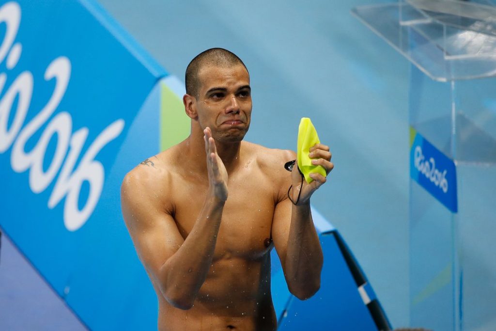 Imagem Ilustrando a Notícia: Nadador paralímpico André Brasil é considerado inapto para competir