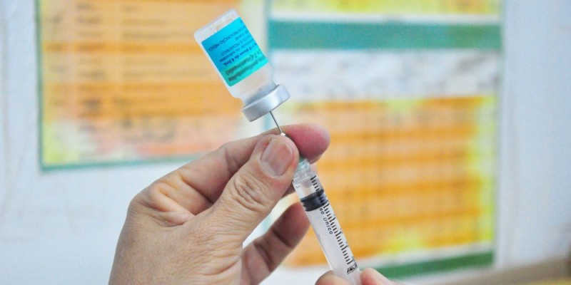 Imagem Ilustrando a Notícia: Secretaria de Saúde divulga calendário de vacinação contra H1N1