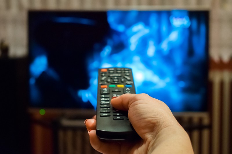 Imagem Ilustrando a Notícia: Pesquisa diz que, de 69 milhões de casas, só 2,8% não têm TV no Brasil