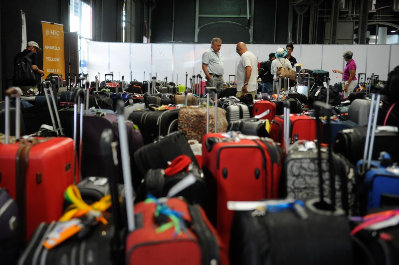 Imagem Ilustrando a Notícia: Anac prevê cobrança de bagagem em voo doméstico