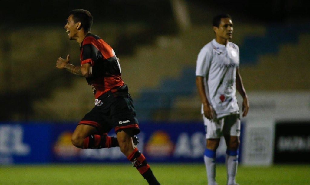 Imagem Ilustrando a Notícia: Ituano e Brusque são as equipes que completam a chave do Vila Nova em quadrangular decisivo