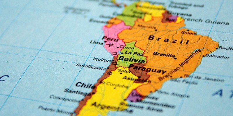 Imagem Ilustrando a Notícia: América Latina volta a crescer liderada por Brasil e Argentina