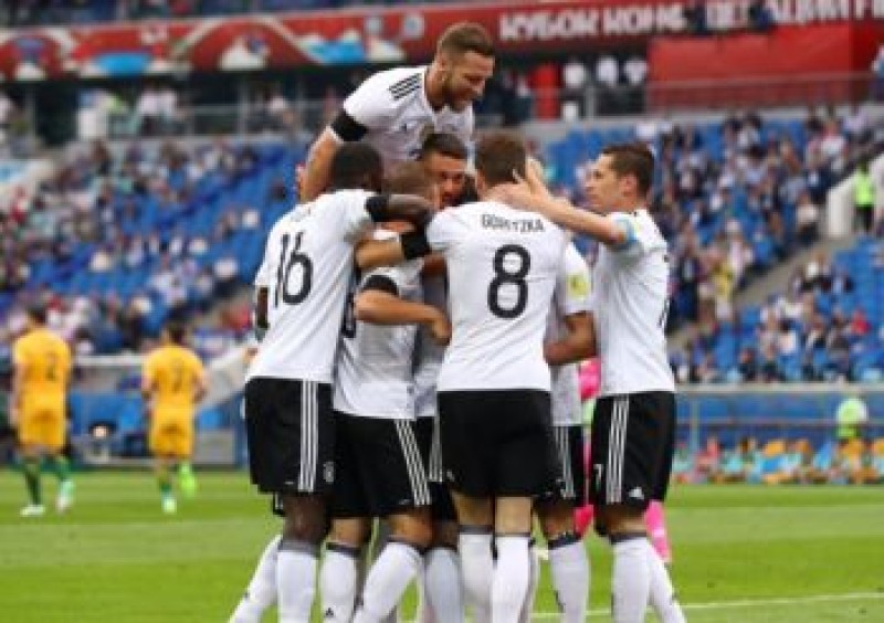 Imagem Ilustrando a Notícia: Alemanha estreia com vitória: 3 a 2