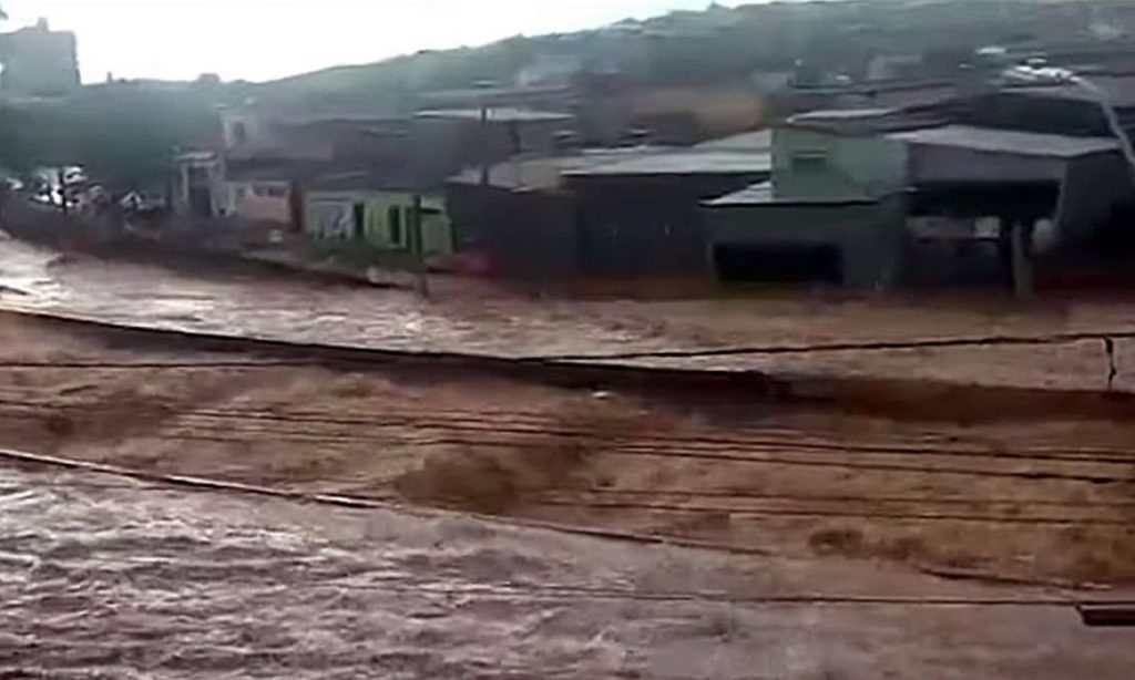 Imagem Ilustrando a Notícia: Governo disponibiliza R$ 90 milhões para regiões atingidas por chuvas