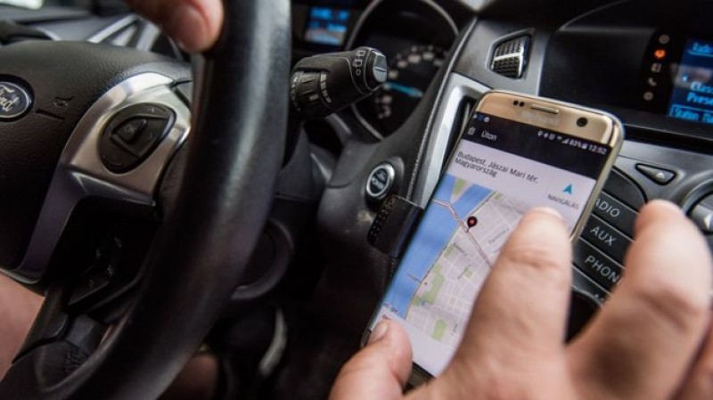Imagem Ilustrando a Notícia: Senado vota proposta que pode mudar regras para motoristas de aplicativos