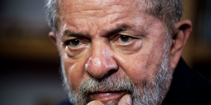 Imagem Ilustrando a Notícia: PGR pede impugnação de candidatura de Lula à Presidência