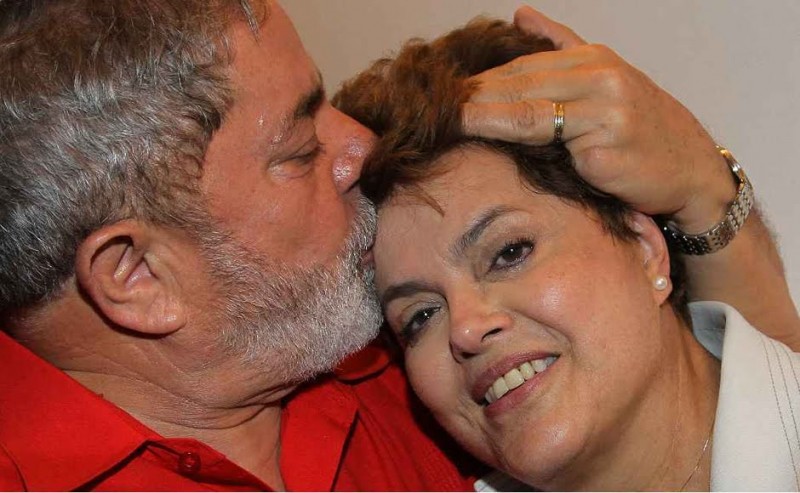Imagem Ilustrando a Notícia: Nomeação de Lula foi para evitar possível prisão, revela grampo da PF