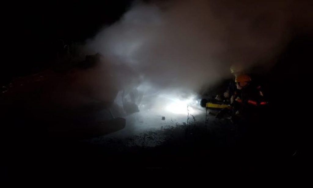 Imagem Ilustrando a Notícia: Mãe e filhos morrem carbonizados em acidente de trânsito na GO-139 em Vianápolis