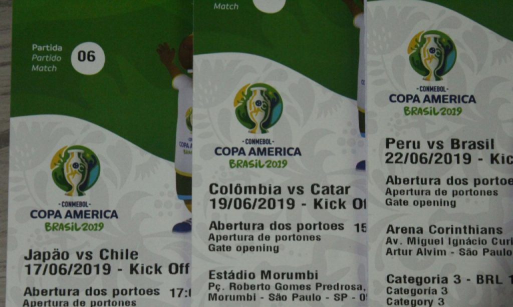 Imagem Ilustrando a Notícia: Presa quadrilha com ingressos falsificados para final da Copa América