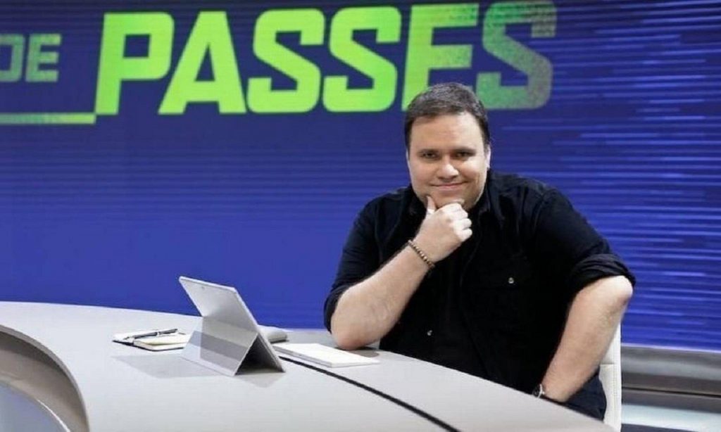 Imagem Ilustrando a Notícia: Morre Rodrigo Rodrigues, jornalista e apresentador do SporTV
