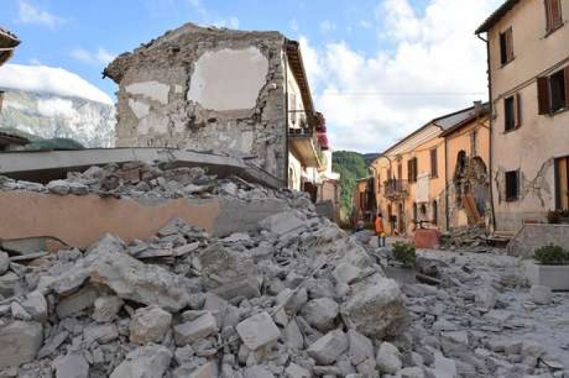 Imagem Ilustrando a Notícia: Áquila, na Itália, registra novo terremoto de 4 graus