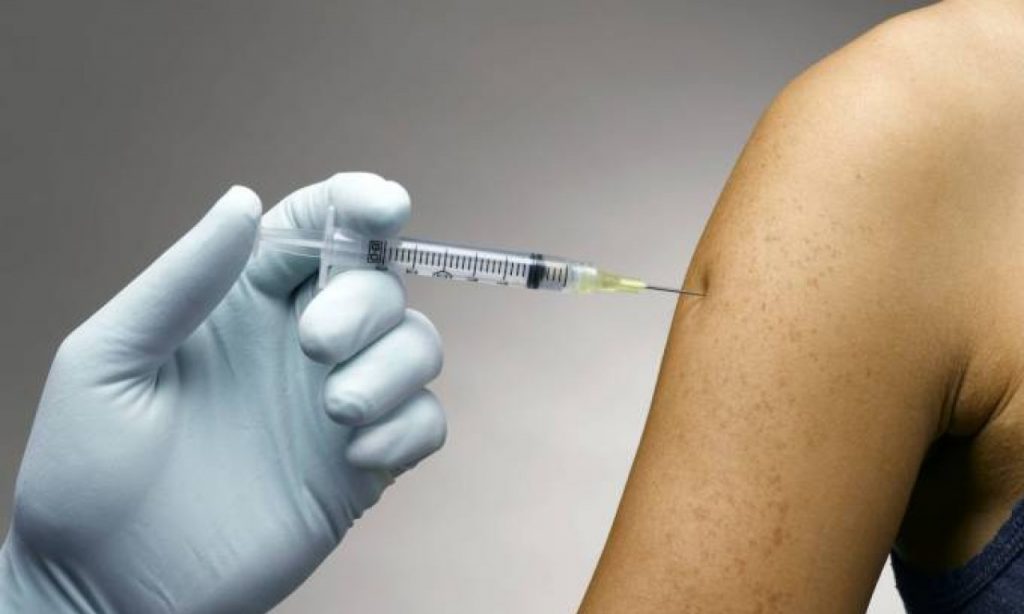 Imagem Ilustrando a Notícia: Vacinação preventiva começa hoje em todo país