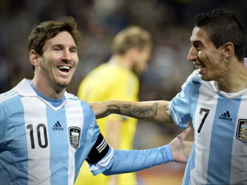 Imagem Ilustrando a Notícia: Argentina assume a liderança do ranking da Fifa; Brasil está em 7º