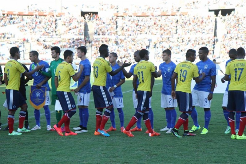 Imagem Ilustrando a Notícia: Brasil Sub-20 decide futuro contra Colômbia neste sábado