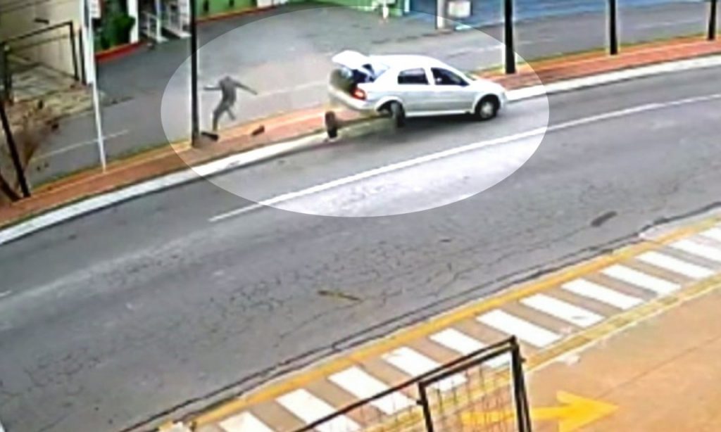 Imagem Ilustrando a Notícia: Homem é atropelado por carro desgovernado em ciclovia de Goiânia