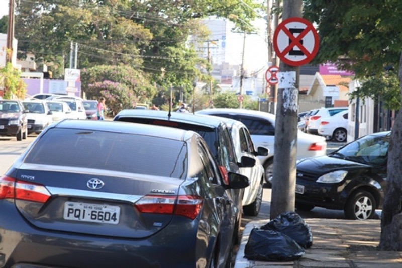 Imagem Ilustrando a Notícia: Goiânia terá mais 35 locais  de estacionamento proibidos