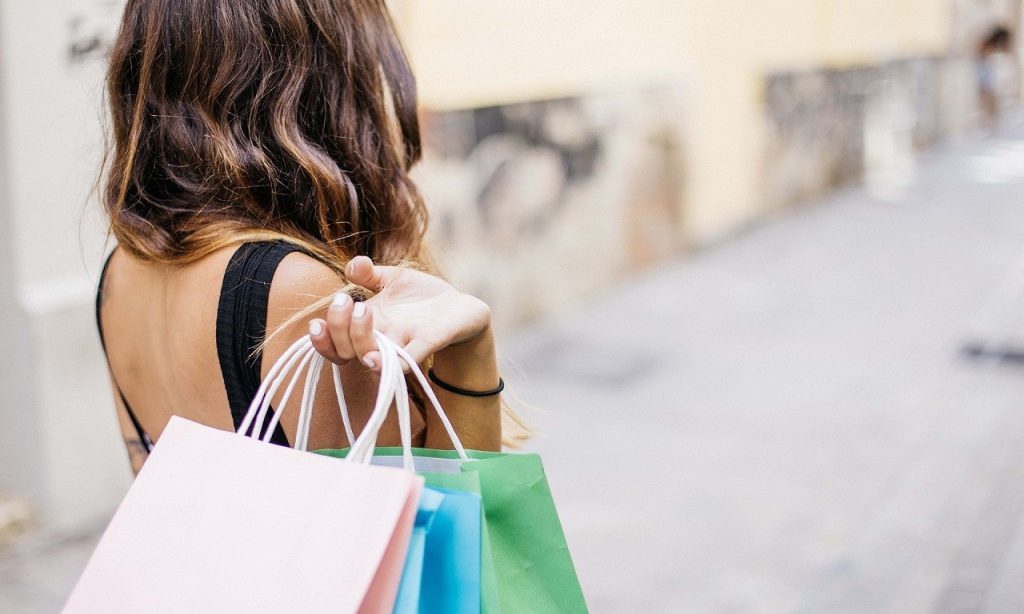 Imagem Ilustrando a Notícia: Nova modalidade de compras atraem consumidores, em Goiânia