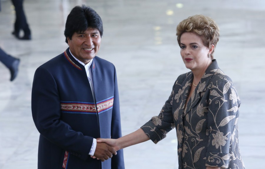 Imagem Ilustrando a Notícia: Dilma diz que quer transformar Bolívia em “coração energético da América do Sul”