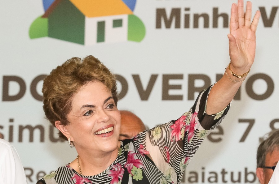 Imagem Ilustrando a Notícia: Dilma: país precisa acabar com mosquito antes que comprometa crianças e grávidas