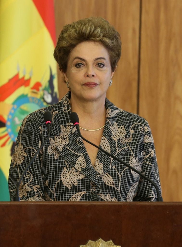 Imagem Ilustrando a Notícia: Dilma explica revisão de programa