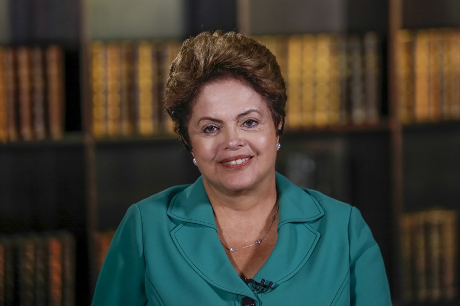 Imagem Ilustrando a Notícia: Dilma viaja a Porto Alegre para passar o carnaval