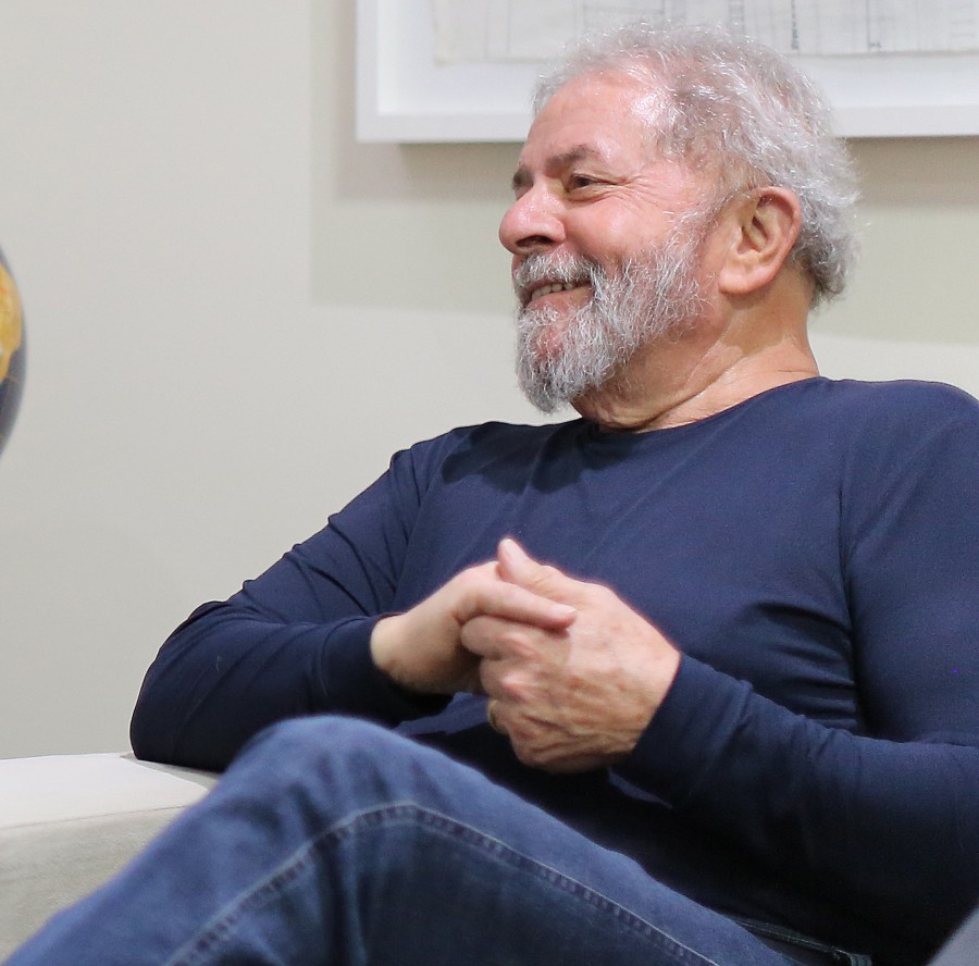 Imagem Ilustrando a Notícia: Rui Falcão diz que acusações contra Lula são “ilações sem fundamento”