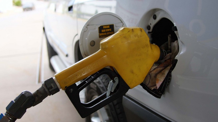 Imagem Ilustrando a Notícia: Consumo de combustíveis por carros de passeio é o menor desde 2013, diz Única