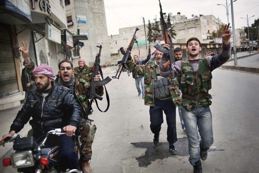 Imagem Ilustrando a Notícia: 100 facções aceitam cessar-fogo na Síria